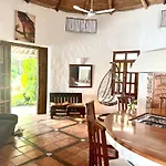 Villa Blanca